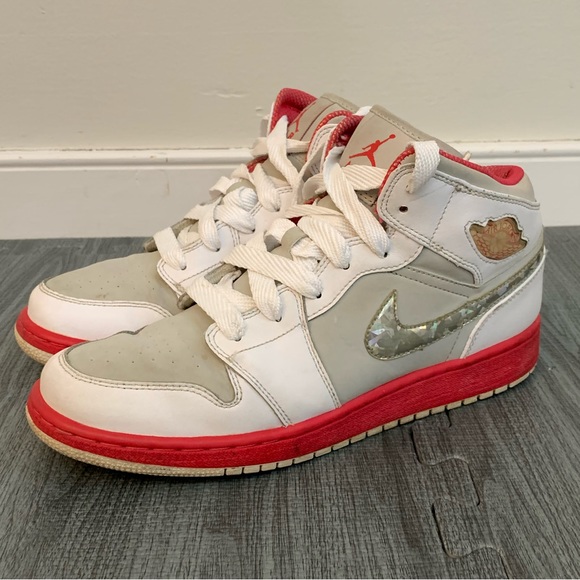 Nike Air Jordan’s high top sneakers